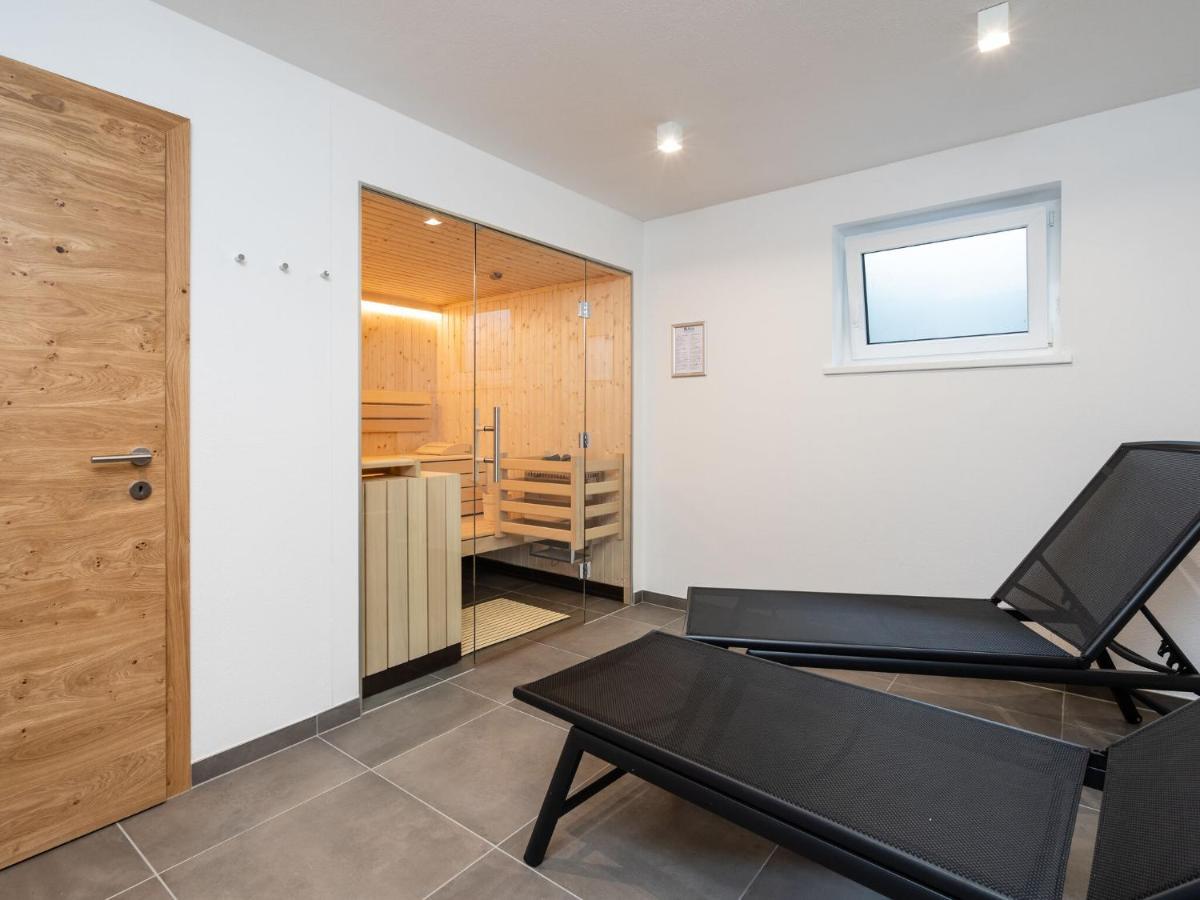 Semi Detached Chalet In M Hlbach With Sauna Мюльбах-ам-Хохкёниг Экстерьер фото